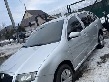 Авто Skoda Fabia 2006 № 8536485
