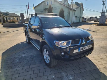 Авто Mitsubishi L 200 2009 № 8536502