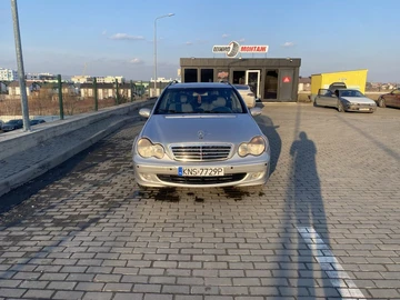 Авто Mercedes 220 2003 № 8536641