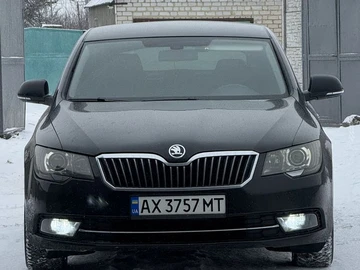 Авто Skoda Superb 2013 № 8536906