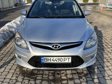 Авто Hyundai I30 2012 № 8536934
