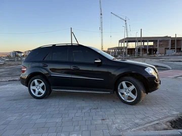 Авто Mercedes Ml Серия 2008 № 8536948