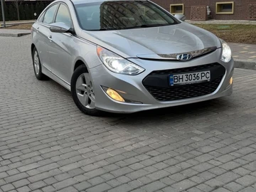Авто Hyundai Sonata 2012 № 8537003