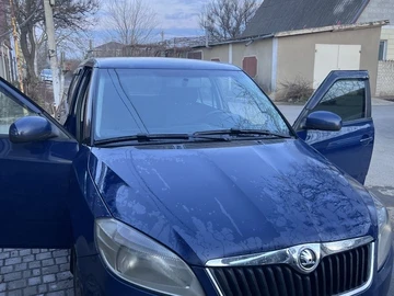 Авто Skoda Fabia 2014 № 8537174