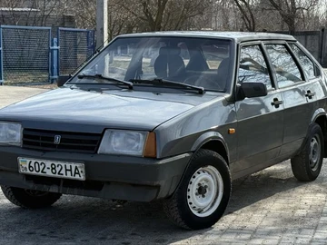 Авто ВАЗ 2109 1990 № 8537223