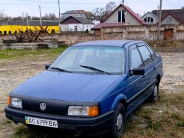 Авто Volkswagen Passat Sedan 1989 № 8537262