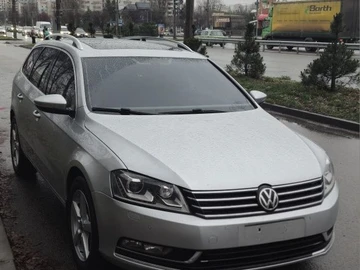Авто Volkswagen Passat Variant 2012 № 8537272