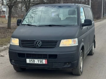 Авто Volkswagen Transporter 2008 № 8537403