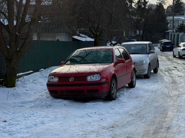 Авто Volkswagen Golf 1998 № 8537416