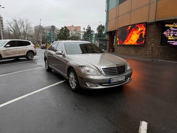 Авто Mercedes S Серия 2006 № 8537425