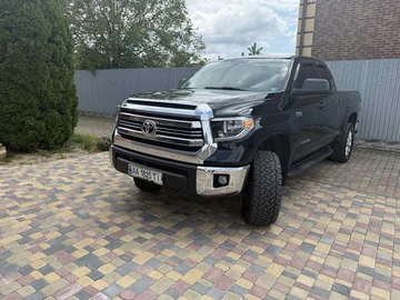 Авто Toyota Tundra 2016 № 8537436