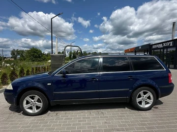 Авто Volkswagen Passat Variant 2002 № 8537453