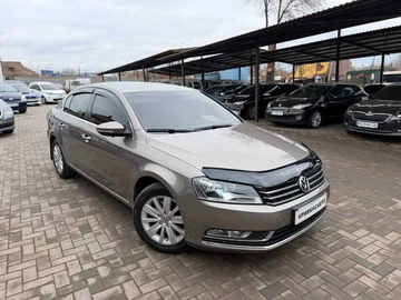 Авто Volkswagen Passat Sedan 2011 № 8537457