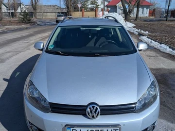 Авто Volkswagen Golf 2010 № 8537467
