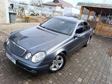 Авто Mercedes E Серия 2003 № 8537608
