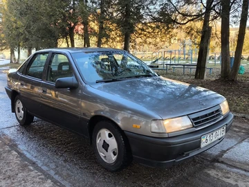 Авто Opel Vectra 1989 № 8537801