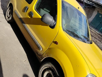 Авто Renault 4 2000 № 8537859