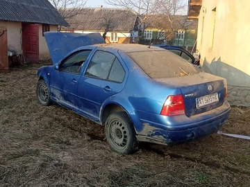 Авто Volkswagen Bora 1999 № 8537889