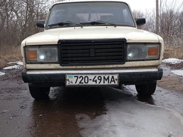 Авто ВАЗ 2107 1986 № 8538114