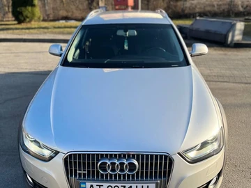 Авто Audi A4 2012 № 8538129