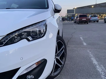Авто Peugeot 308 2014 № 8538139