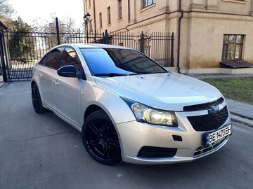 Авто Chevrolet Cruze 2010 № 8538178