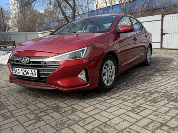 Авто Hyundai Elantra 2019 № 8538222