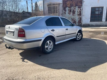 Авто Skoda Octavia 2000 № 8538404