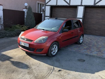 Авто Ford Fiesta 2007 № 8538419