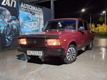 Авто ВАЗ 2107 2004 № 8538449