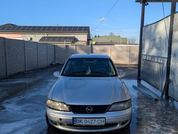 Авто Opel Vectra 1999 № 8538649