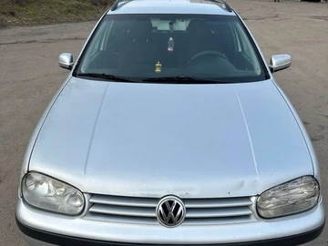 Авто Volkswagen Golf 2001 № 8538748