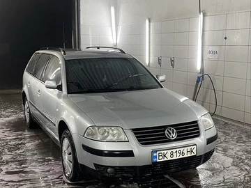 Авто Volkswagen Passat Variant 2001 № 8538765