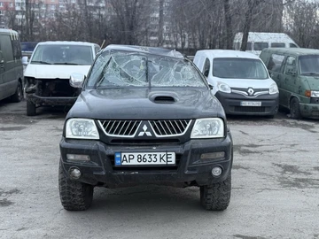 Авто Mitsubishi L 200 2005 № 8538937