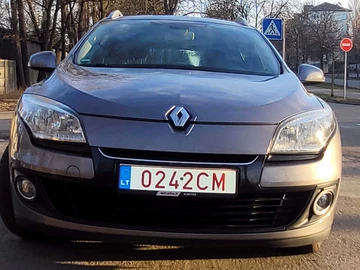 Авто Renault 4 2013 № 8539007