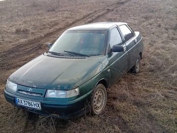 Авто ВАЗ 2110 2001 № 8539011