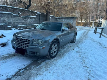 Авто Chrysler 300C 2006 № 8539015