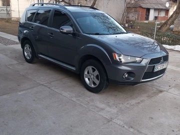 Авто Mitsubishi Outlander 2011 № 8539191