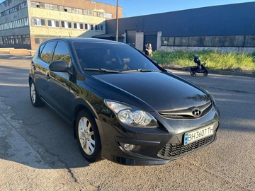 Авто Hyundai I30 2010 № 8539472
