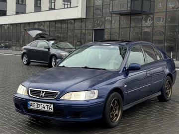 Авто Honda Accord 2000 № 8539514