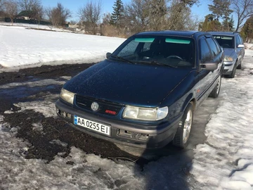 Авто Volkswagen Passat Sedan 1994 № 8539561