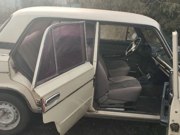Авто ВАЗ 21063 1992 № 8539586