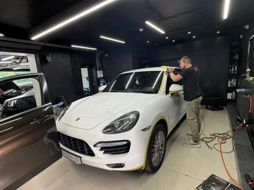 Авто Porsche Cayenne Turbo 2013 № 8539813