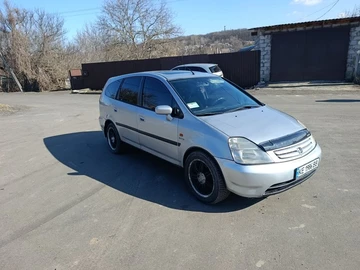 Авто Honda Stream 2002 № 8540044