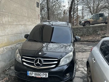 Авто Mercedes Mb 2015 № 8540083