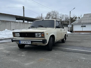 Авто ВАЗ 2105 1985 № 8540218