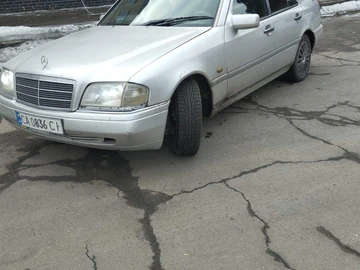 Авто Mercedes Mb 1995 № 8540535