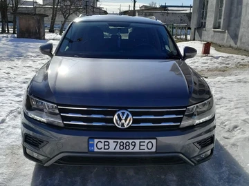 Авто Volkswagen Tiguan 2019 № 8540551