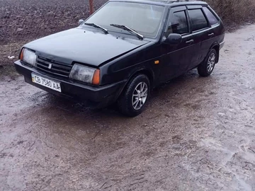 Авто ВАЗ 2109 1989 № 8540616