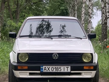 Авто Volkswagen Golf 1988 № 8540913
